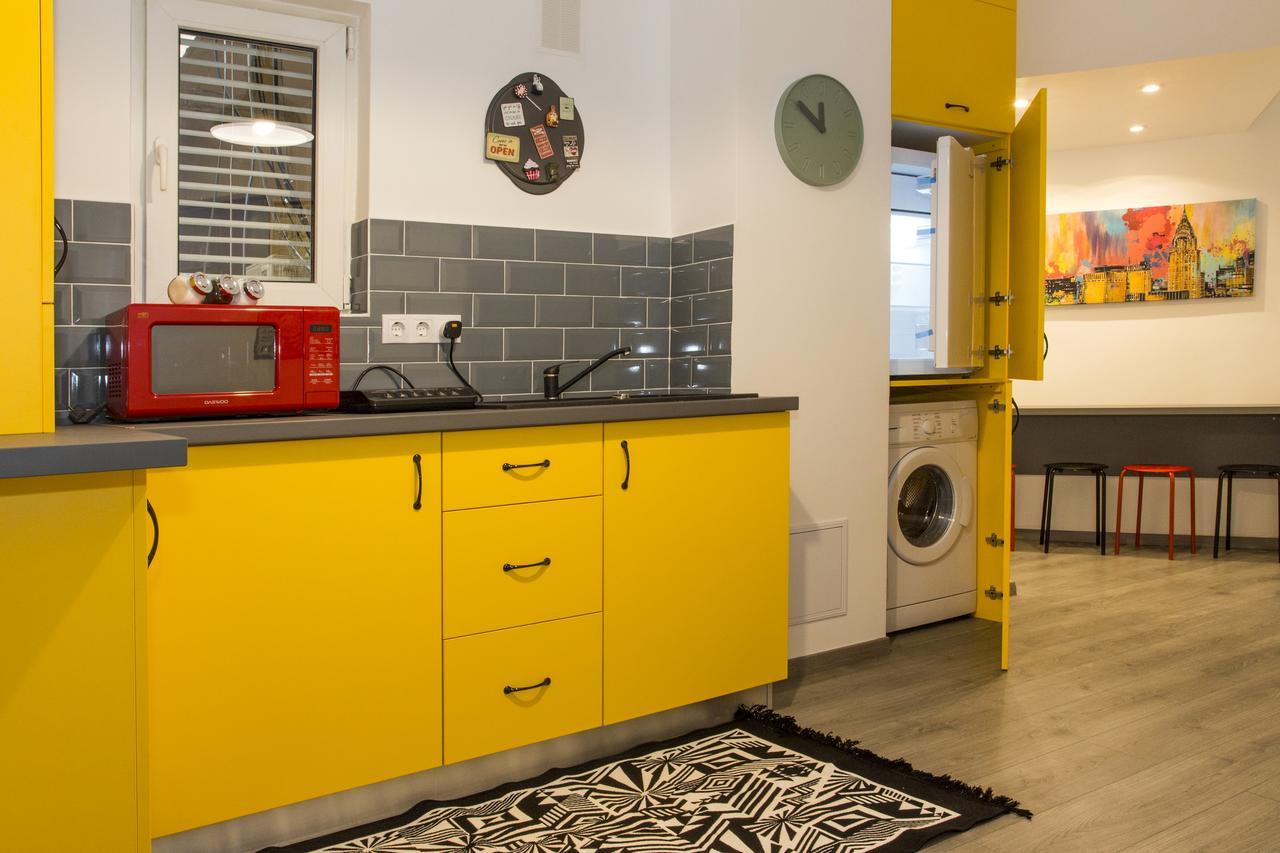 Premium Apartment By Mrg Apartments Bukarest Eksteriør billede