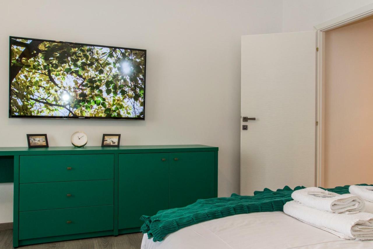 Premium Apartment By Mrg Apartments Bukarest Eksteriør billede